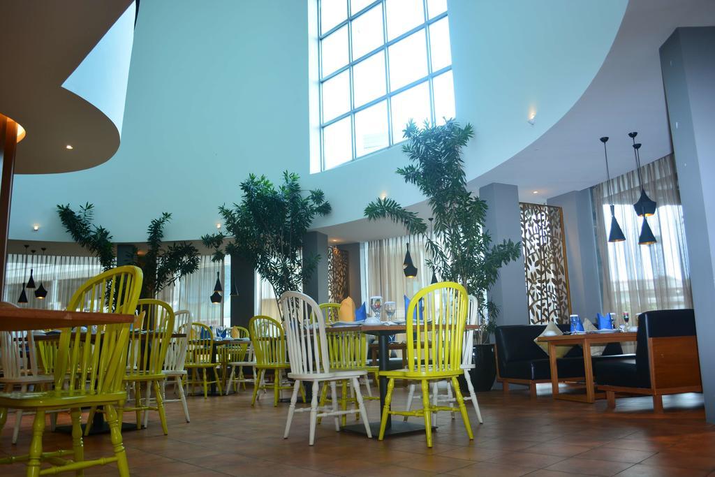 Yunna Hotel Lampung Bandar Lampung Exteriör bild
