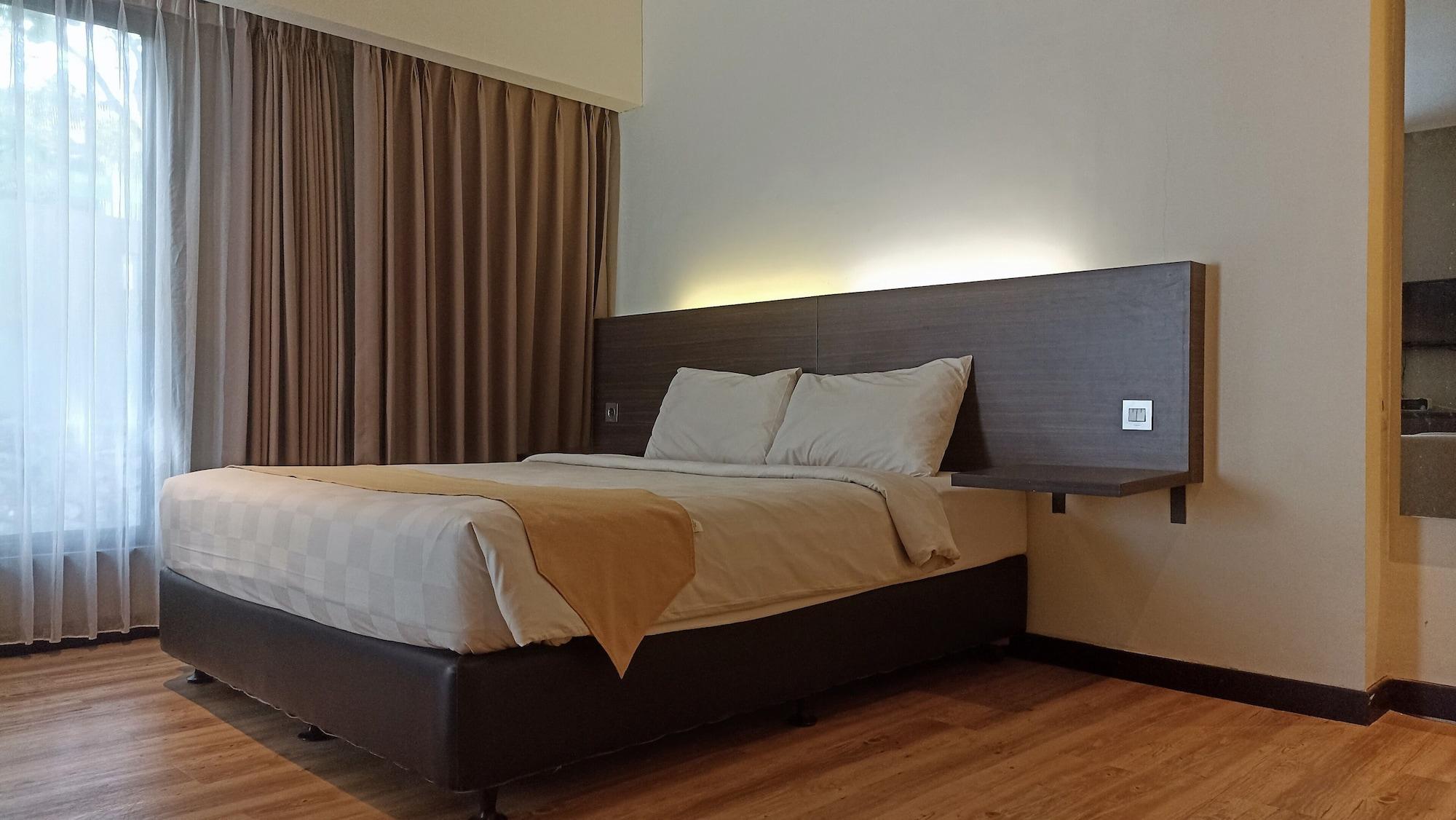 Yunna Hotel Lampung Bandar Lampung Exteriör bild