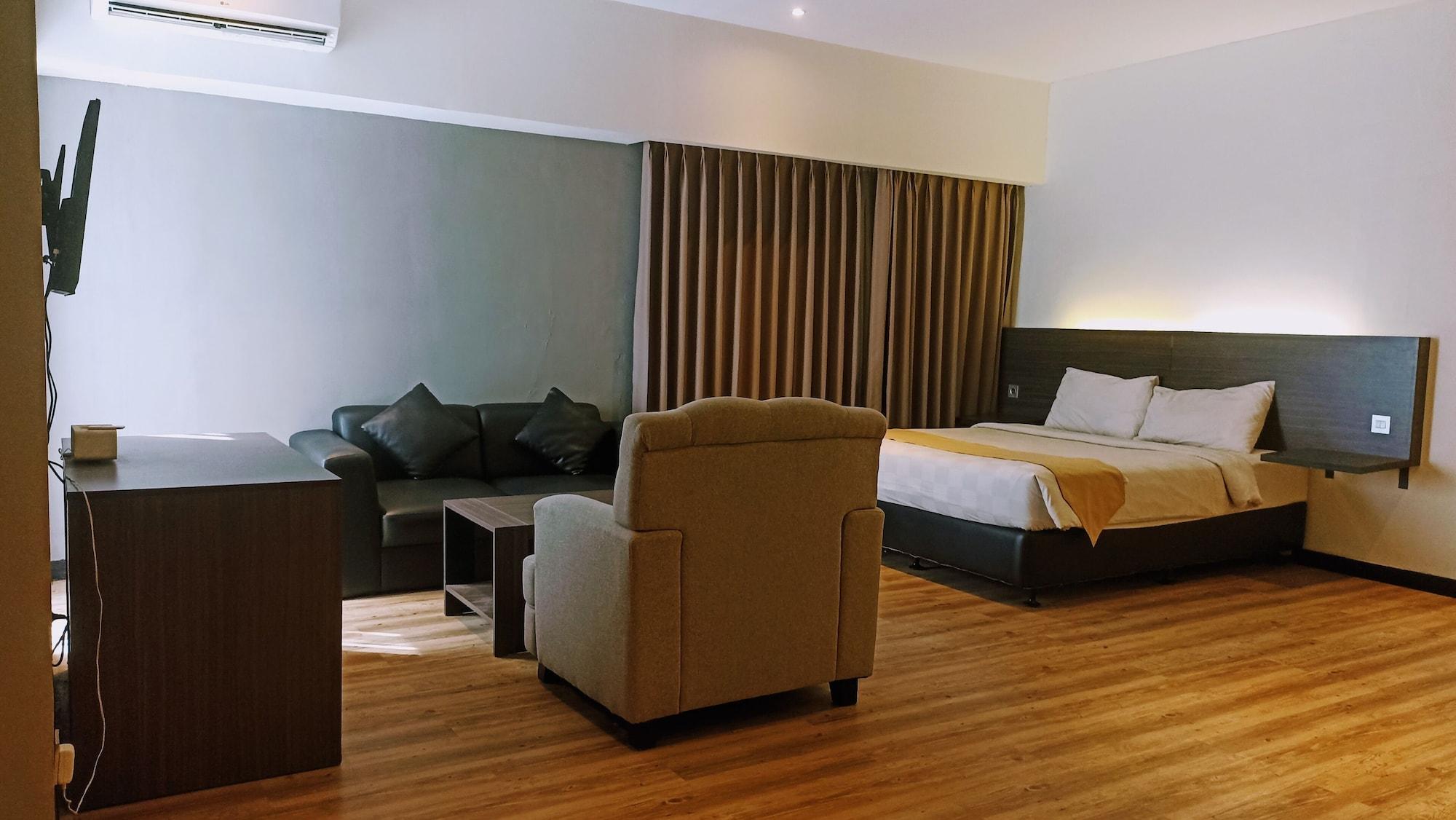 Yunna Hotel Lampung Bandar Lampung Exteriör bild