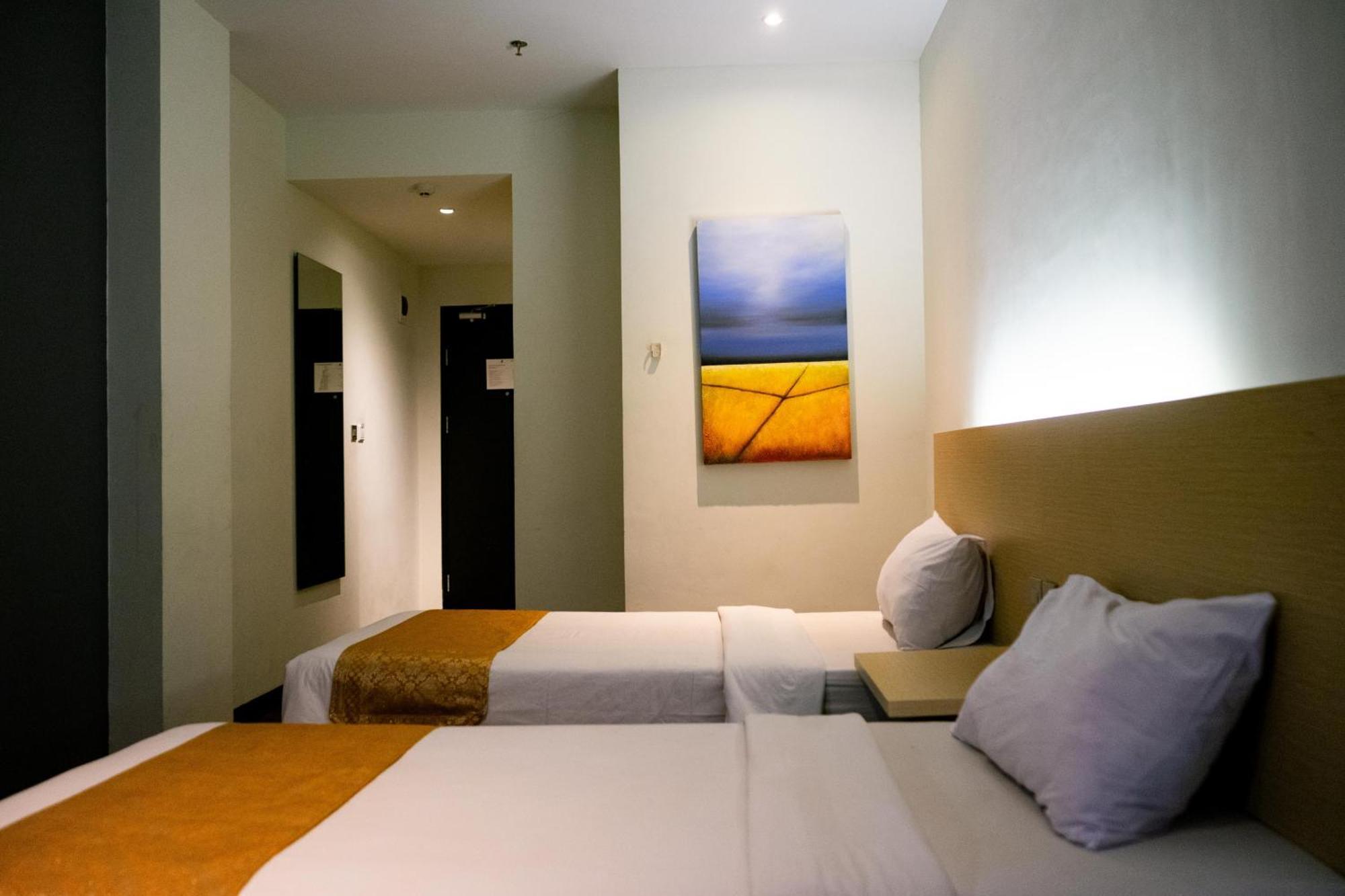 Yunna Hotel Lampung Bandar Lampung Exteriör bild